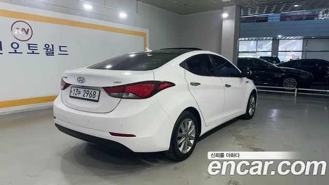 Hyundai Avante 2013 thumb 4