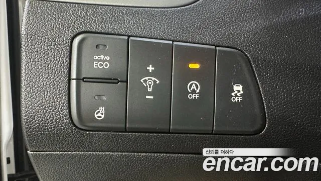 Hyundai Avante 2013 thumb 10