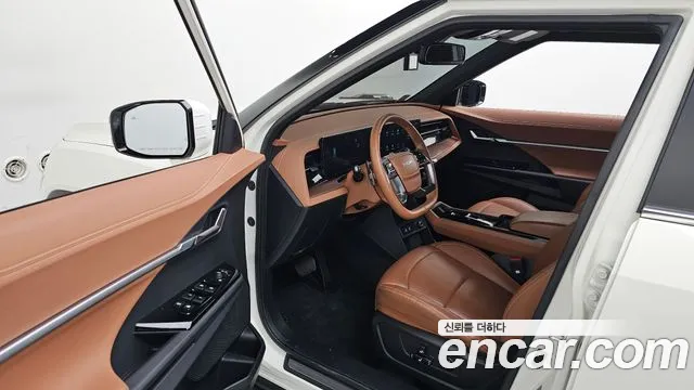 KG_Mobility_Ssangyong Torres 2025 thumb 10