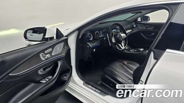 Mercedes-Benz CLS-Class 2019 thumb 10