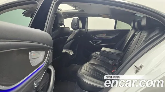 Mercedes-Benz CLS-Class 2019 thumb 11