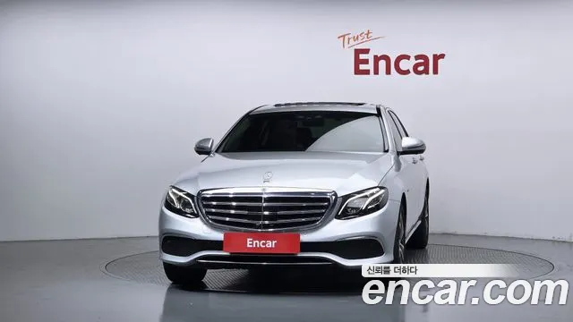 Mercedes-Benz E-Класс 2020 thumb 3