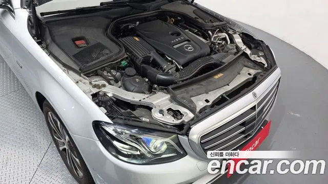 Mercedes-Benz E-Класс 2020 thumb 6