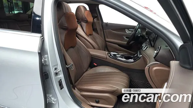 Mercedes-Benz E-Класс 2020 thumb 11
