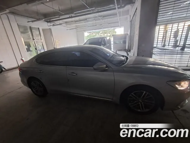 Hyundai Grandeur 2018 thumb 2