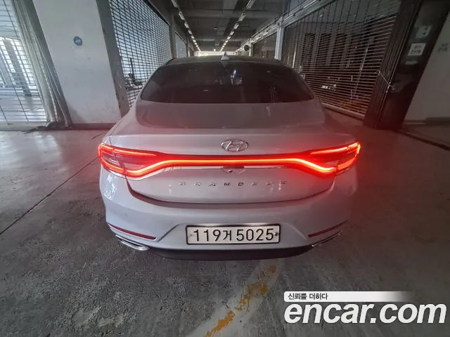 Hyundai Grandeur 2018 thumb 3