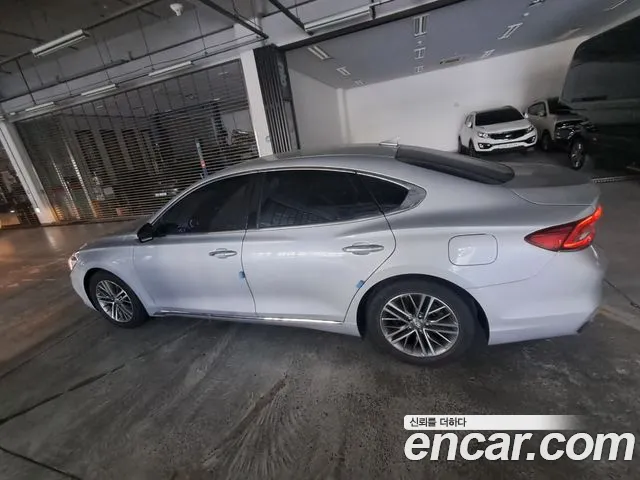 Hyundai Grandeur 2018 thumb 4