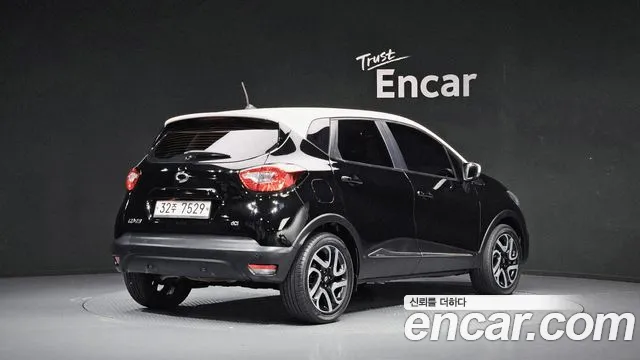 Renault-KoreaSamsung Captur 2014 thumb 2