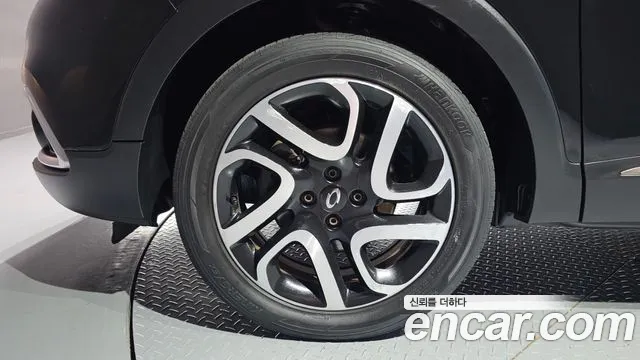 Renault-KoreaSamsung Captur 2014 thumb 5
