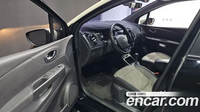 Renault-KoreaSamsung Captur 2014 thumb 10