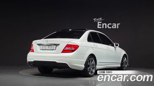 Mercedes-Benz C-Класс 2013 thumb 2