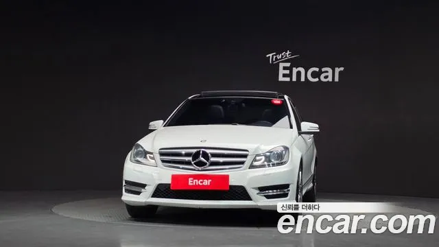 Mercedes-Benz C-Класс 2013 thumb 3