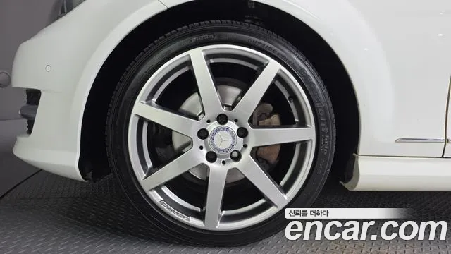 Mercedes-Benz C-Класс 2013 thumb 5