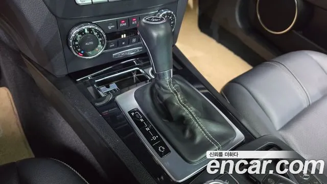 Mercedes-Benz C-Класс 2013 thumb 9