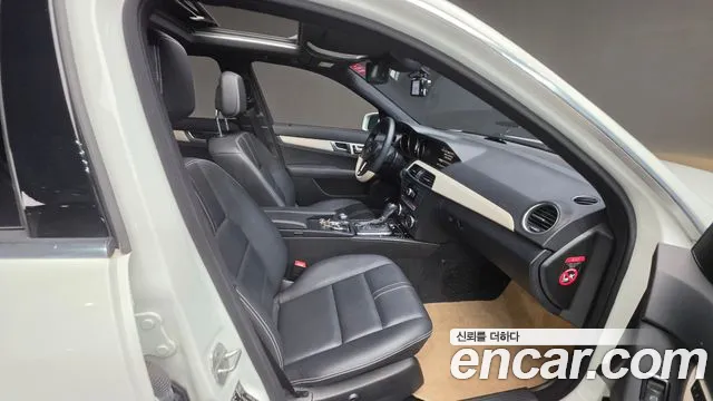 Mercedes-Benz C-Класс 2013 thumb 10