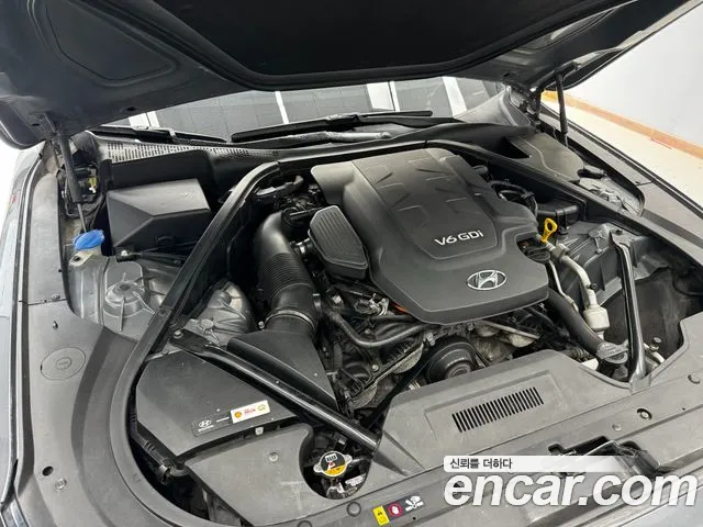Hyundai Genesis 2016 thumb 6