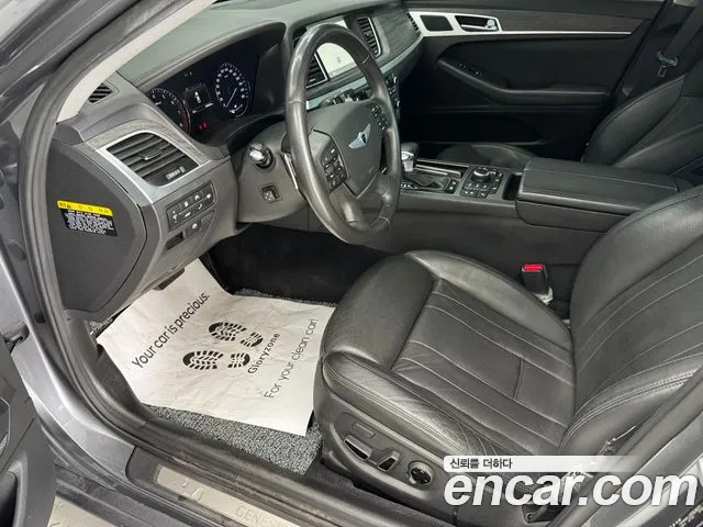 Hyundai Genesis 2016 thumb 10