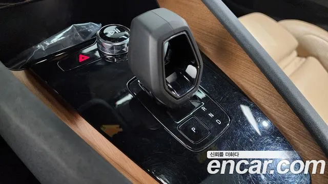 Polestar 2 2022 thumb 9
