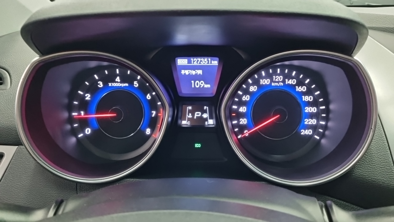 Hyundai Avante 2013 thumb 8