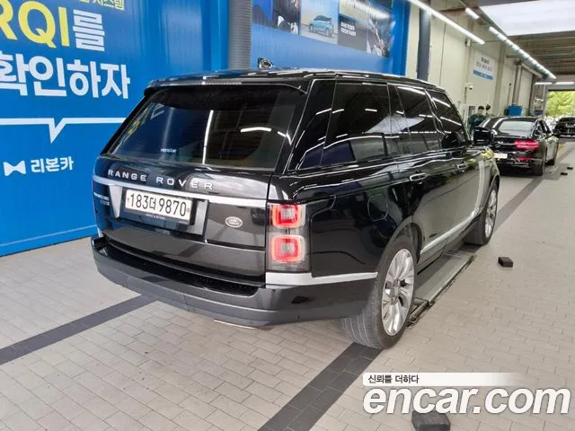 Land Rover Range Rover 2018 thumb 2