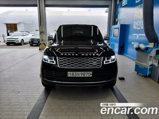 Land Rover Range Rover 2018 thumb 10