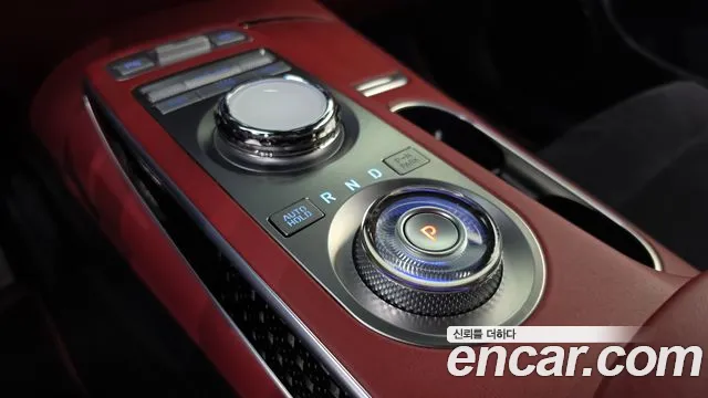 Genesis GV70 2023 thumb 8