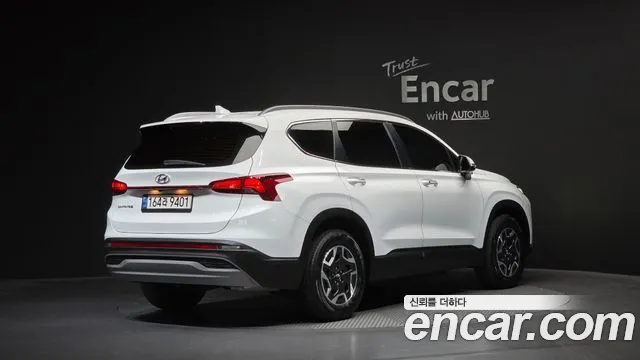 Hyundai Santa Fe 2021 thumb 2