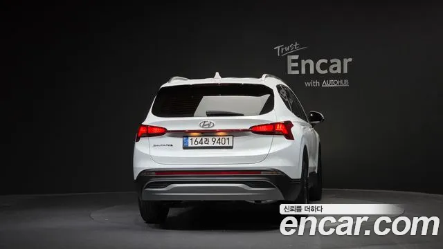 Hyundai Santa Fe 2021 thumb 4