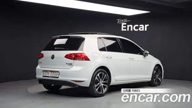 Volkswagen Golf Sportsvan 2016 thumb 2