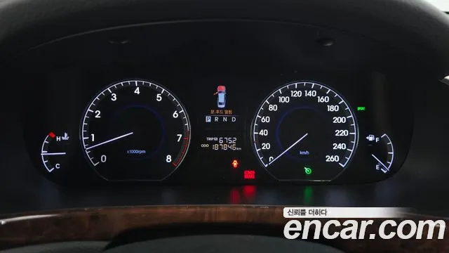 Hyundai Equus 2011 thumb 8