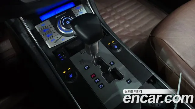 Hyundai Veracruz 2011 thumb 8