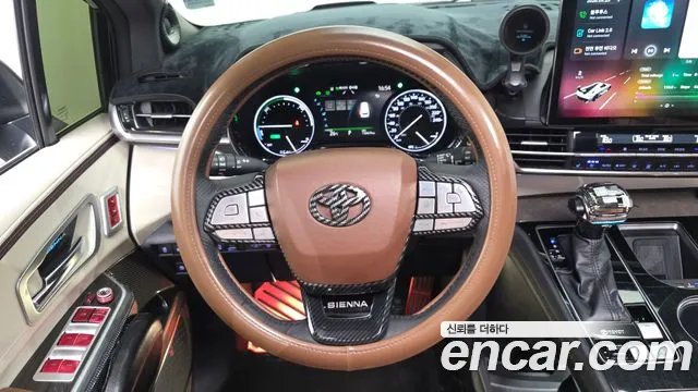 Toyota Sienna 2021 thumb 12