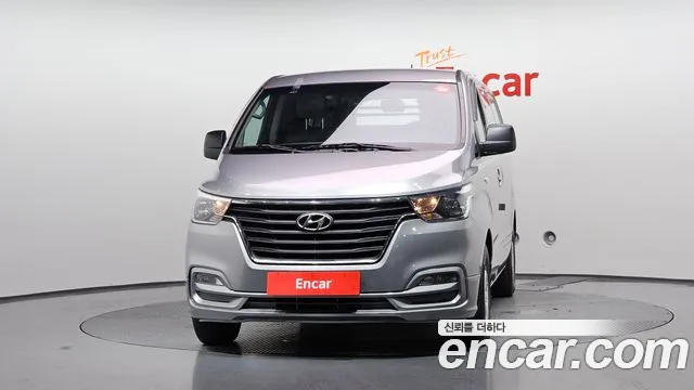 Hyundai Starex 2019 thumb 3