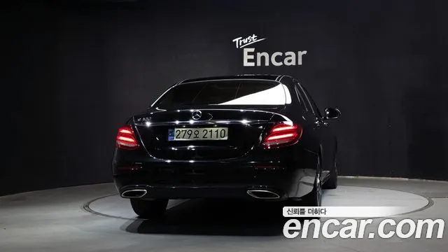 Mercedes-Benz E-Класс 2016 thumb 4