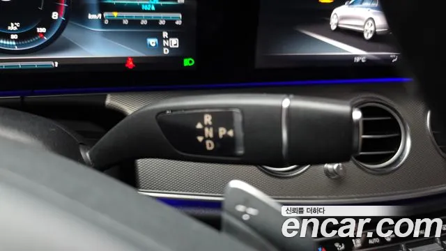 Mercedes-Benz E-Класс 2016 thumb 9