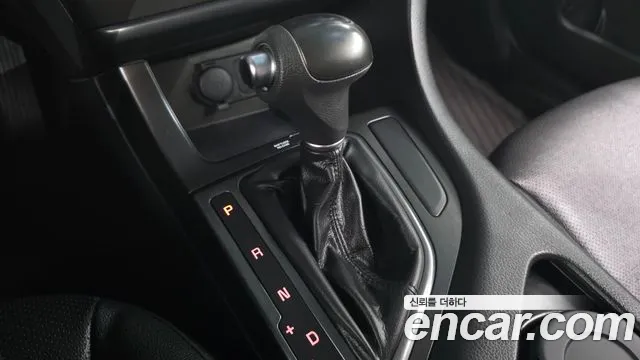 Kia K5 2015 thumb 8