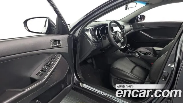 Kia K5 2015 thumb 9