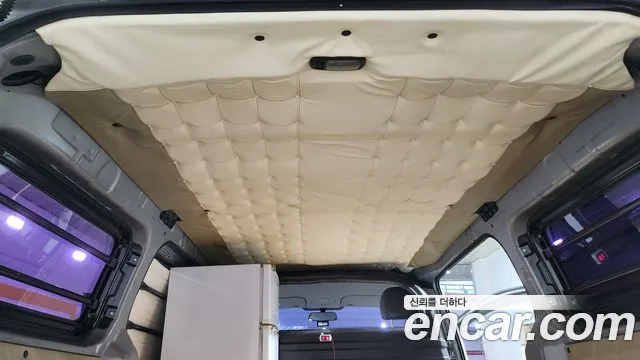 Hyundai Starex 2015 thumb 10