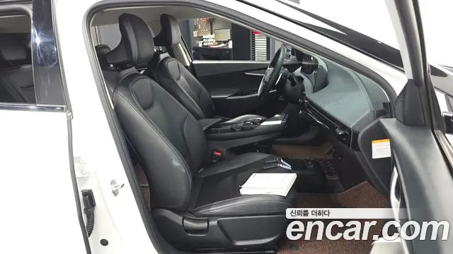 Kia EV6 2022 thumb 11