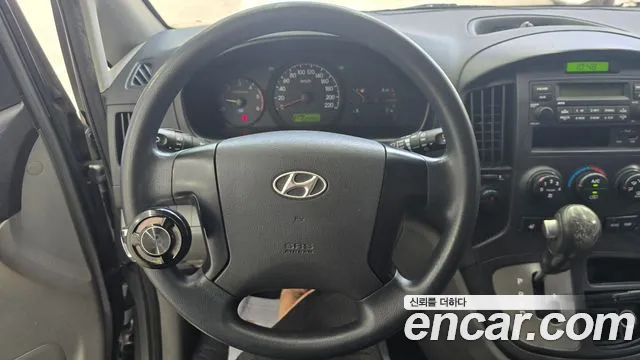 Hyundai Starex 2011 thumb 9