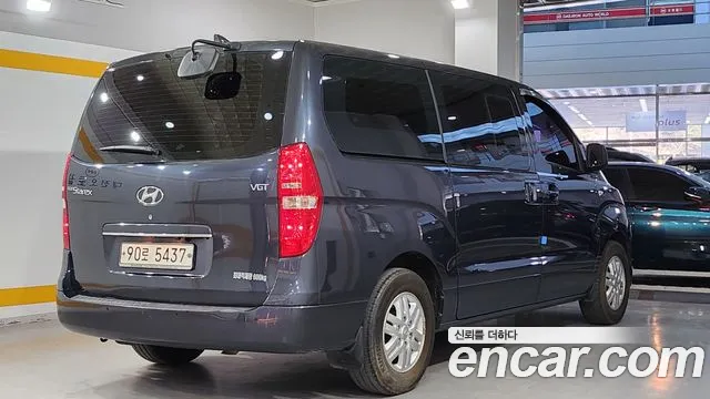 Hyundai Starex 2018 thumb 4