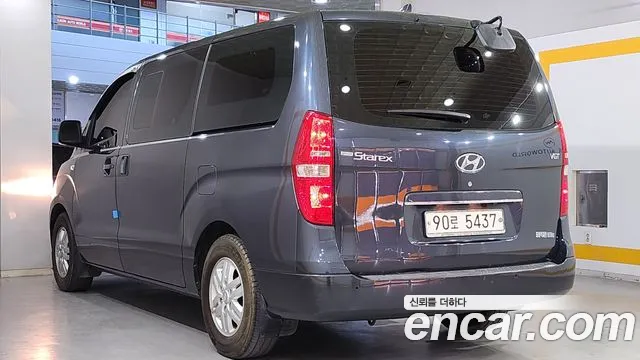 Hyundai Starex 2018 thumb 6