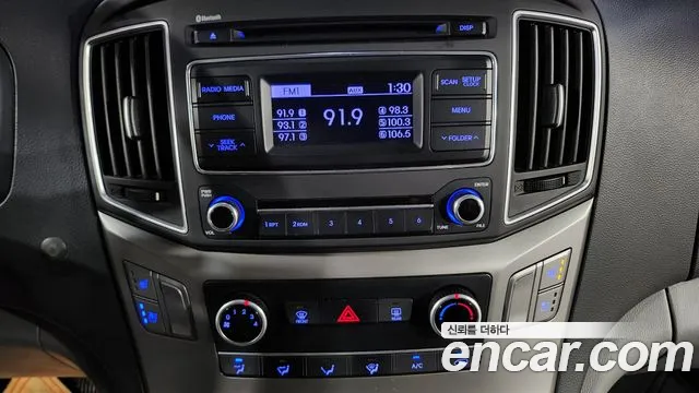 Hyundai Starex 2018 thumb 10