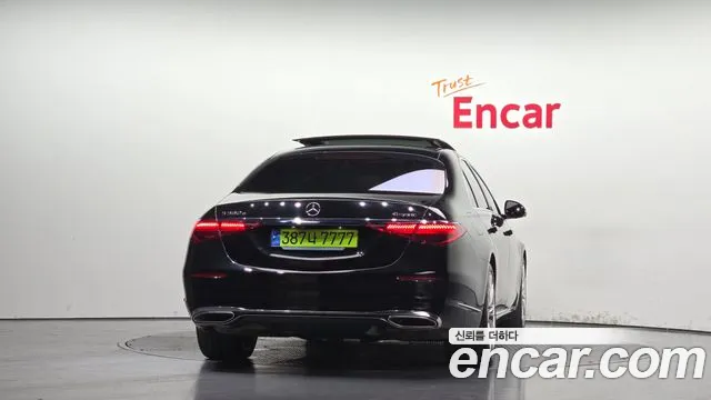 Mercedes-Benz S-Класс 2023 thumb 4