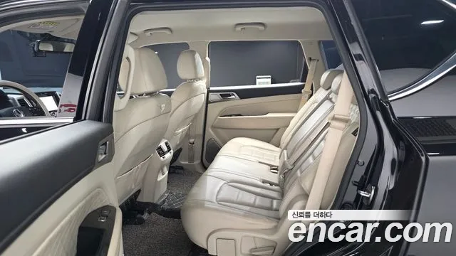 KG_Mobility_Ssangyong Rexton 2017 thumb 12
