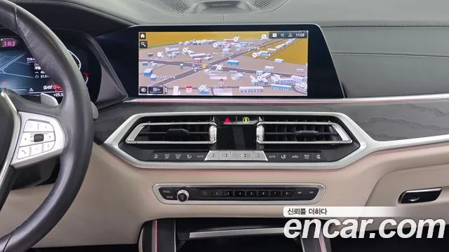 BMW X7 2021 thumb 12