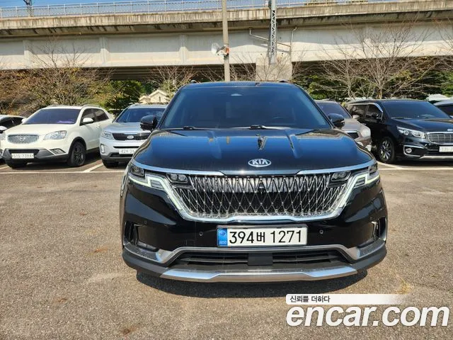 Kia Carnival 2021 thumb 11
