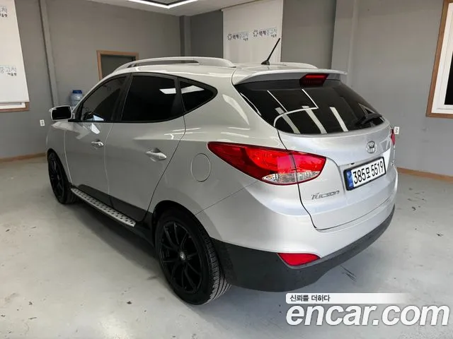 Hyundai Tucson 2012 thumb 2