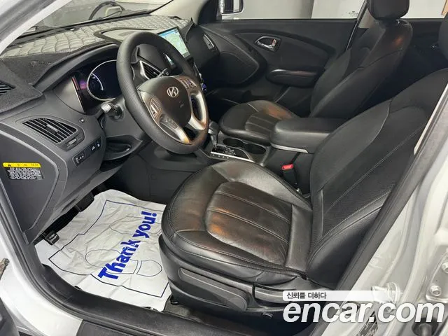 Hyundai Tucson 2012 thumb 10