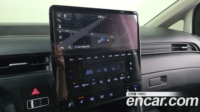 Hyundai Staria 2022 thumb 12
